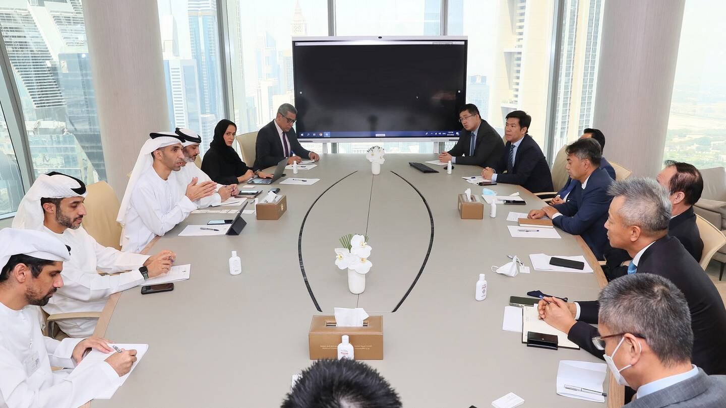阿联酋和中国工商理事会就扩大未来经济合作伙伴关系进行谈判