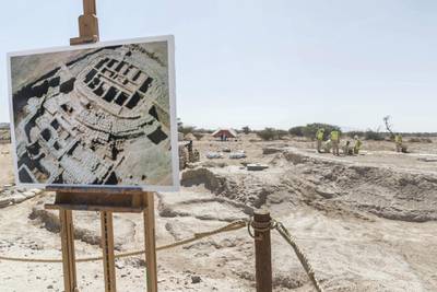 AL AIN, UNITED ARAB EMIRATES. 19 November 2017. Tour of the historically important archaeological site in Hili, Al Ain. A poster on site shows the layout of the previous structures foundations. (Photo: Antonie Robertson/The National) Journalist: John Dennehy. Section: Weekend.
