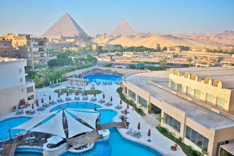 Travellers can book hotels close to the last intact ancient wonder of the world, with views of the pyramids guaranteed. Photo: Le Meridien Pyramids Hotel and Spa