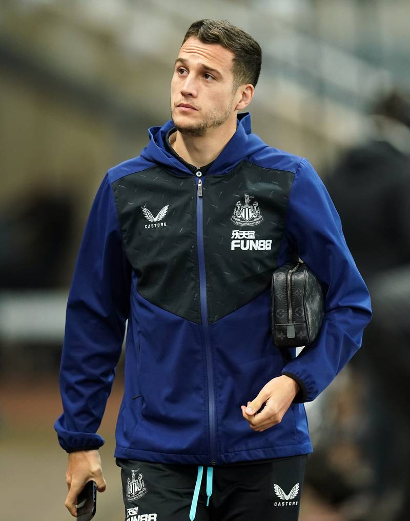 Javier Manquillo - 7: Whole-hearted display from Spanish full-back who had to focus on defending rather than pushing forward with team down to 10 men. Beaten for pace by Sargent early on second half but chance came to nothing. PA