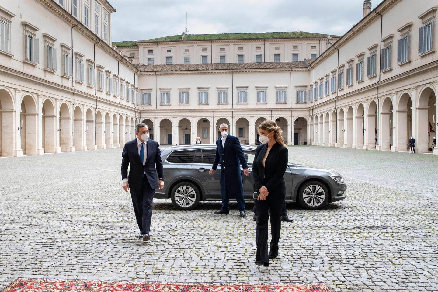epa08983895 A handout photo made available by the press office of the Quirinal Palace (Palazzo Quirinale) shows former president of the European Central Bank (ECB) Mario Draghi (L) arriving at the Quirinal Palace for a meeting with the Italian president, in Rome, Italy, 03 February 2021. President Mattarella has summoned Draghi for a meeting seeking for a 'high-profile' government. Mattarella, who said he was left with two choices, either calling snap elections or nominating a technical government, made the announcement after the ruling coalition failed to form a majority following Giuseppe Conte's resignation as prime minister.  EPA/FRANCESCO AMMENDOLA/QUIRINAL PALACE PRESS OFFICE HANDOUT  HANDOUT EDITORIAL USE ONLY/NO SALES