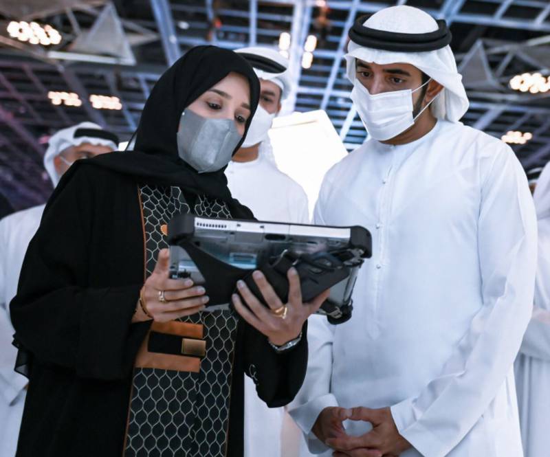 Sheikh Hamdan bin Mohammed, Crown Prince of Dubai, was shown cutting-edge technologies aimed at bolstering healthcare services. Photo: Sheikh Hamdan/Twitter