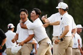 Presidents Cup: Kim leads International fightback but US still in command