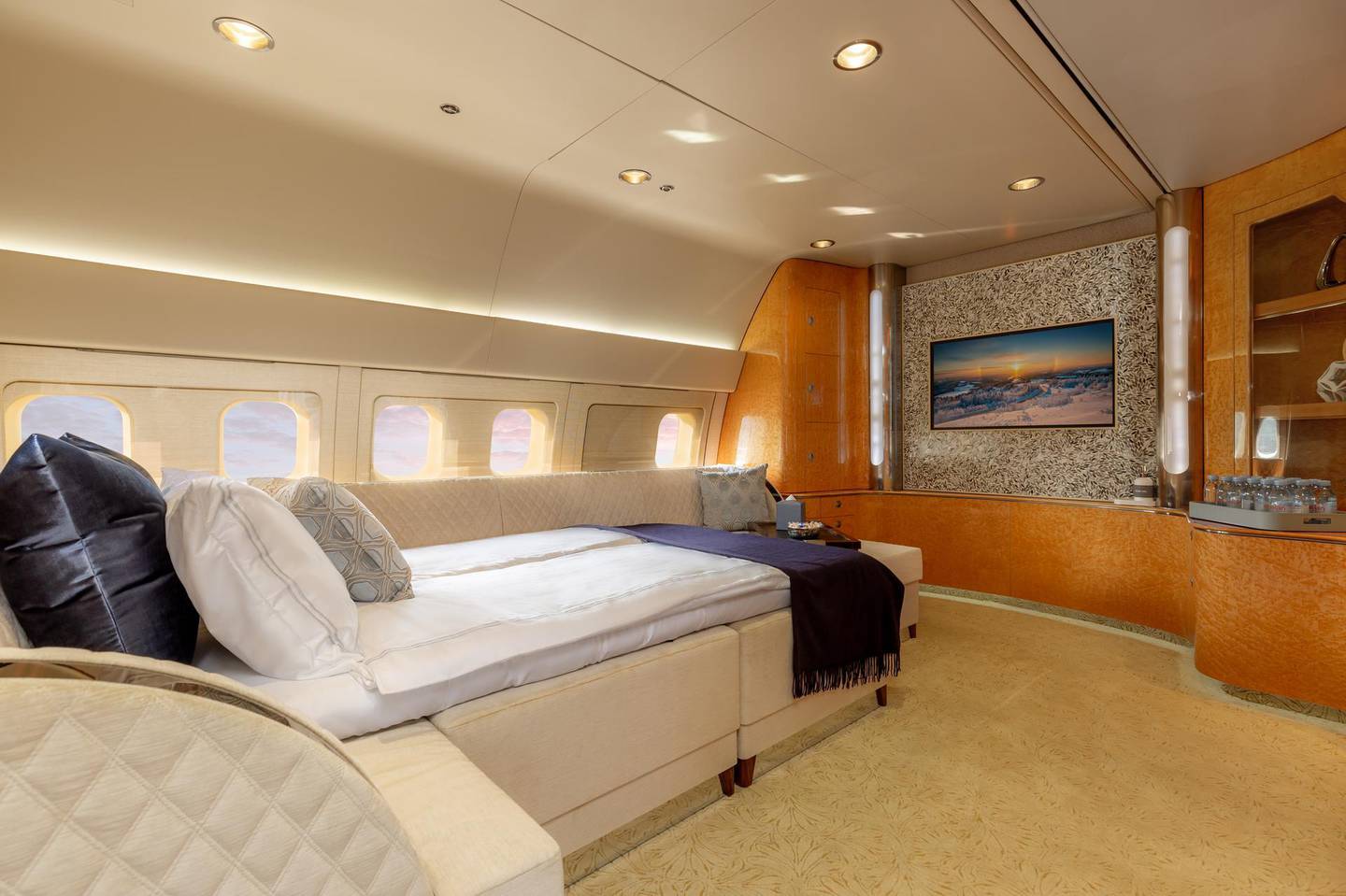 The private lounge in the Comlux Skylady. Courtesy Comlux