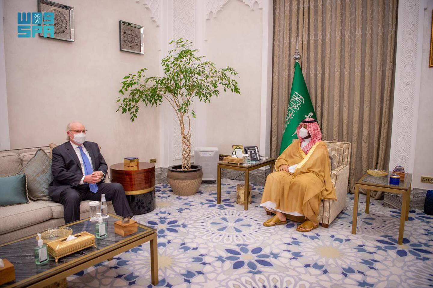 Saudi Crown Prince Mohammed bin Salman meets with US Special Envoy for Yemen Tim Lenderking. SPA