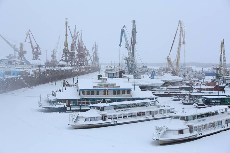 Ferries in the frozen Yakut port on the Lena River. Bloomberg