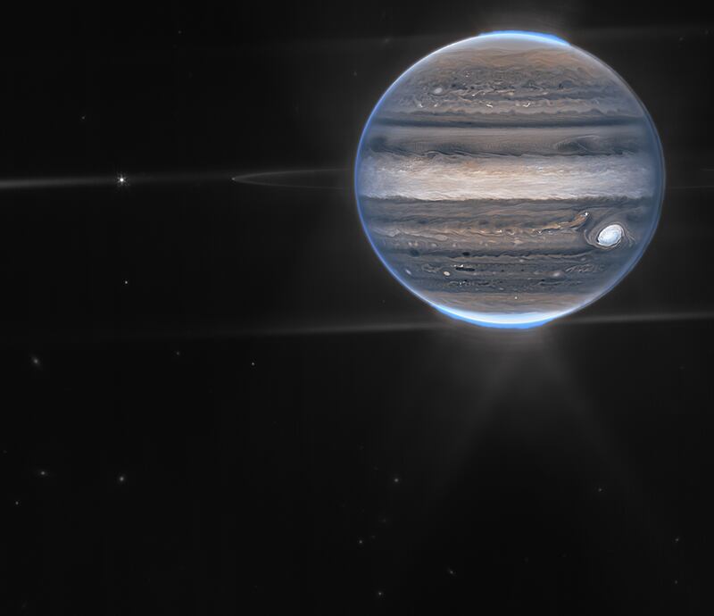 The James Webb telescope captures Jupiter. 