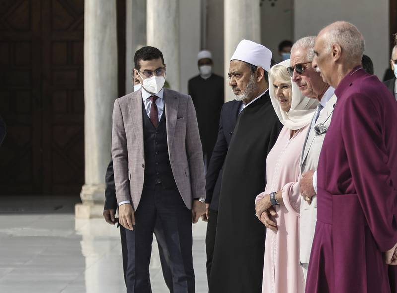 Britain’s Prince Charles and his wife Camilla visit the Al Azhar Mosque, the oldest Sunni institution in the Muslim world, with the Grand Imam of Al Azhar, Ahmed Al Tayeb (L) and the Archbishop of the Anglican Province of Alexandria, Samy Fawzy. AP