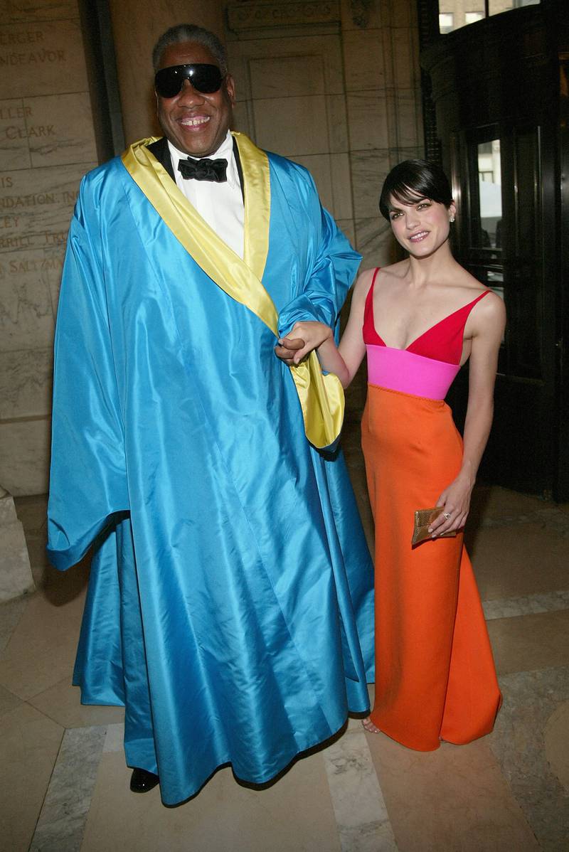 Andre Leon Talley and Selma Blair attend the 2004 CFDA Fashion Awards at the New York Public Library on  June 7, 2004. AFP