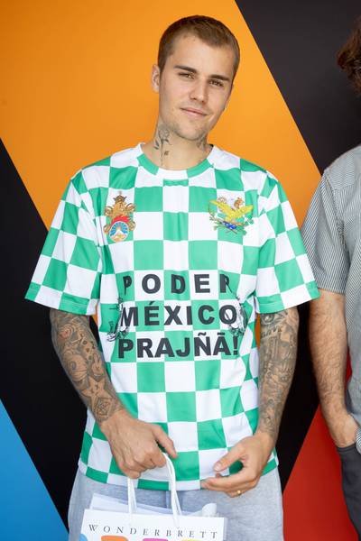 In a Liberal Youth Ministry jersey to visit the Wonderbrett store on July 12, 2021, in Los Angeles, California. Getty Images / AFP
