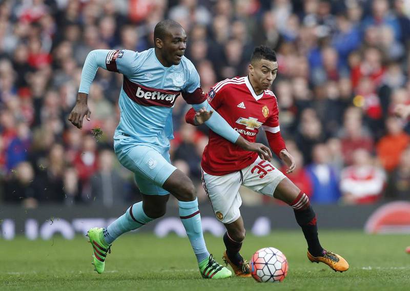 West Ham’s Angelo Ogbonna in action with Manchester United’s Jesse Lingard. Action Images via Reuters / Carl Recine