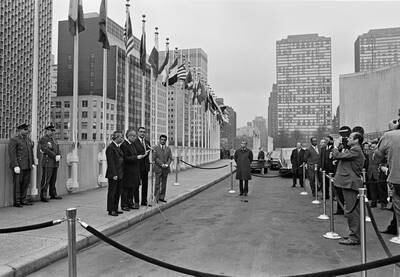 HISTORY PROJECT 2010 The UAE flag being raised for the first time at the UN on Dec 9, 1971Courtesy of UN PhotoEDS NOTE** PLEASE TALK TO KAREN OR BRIAN ABOUT USE OF THIS PIC*** 