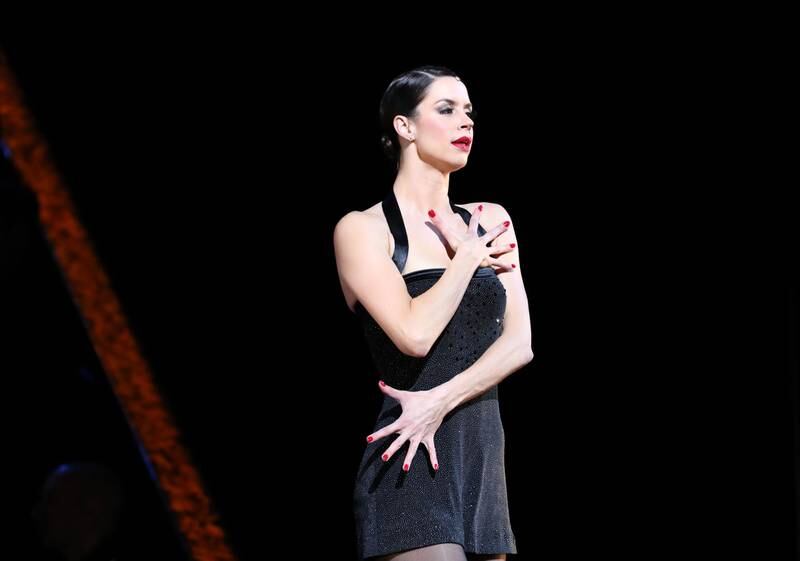 Djalenga Scott as Velma Kelly, a character who is in prison for killing her husband and sister.