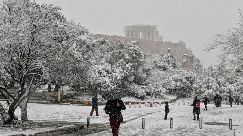 An image that illustrates this article Snow hits Athens and Greek islands, causing travel chaos