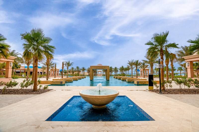With a private beach and palm-lined walkways, Rixos Marina Abu Dhabi is a place to unwind
