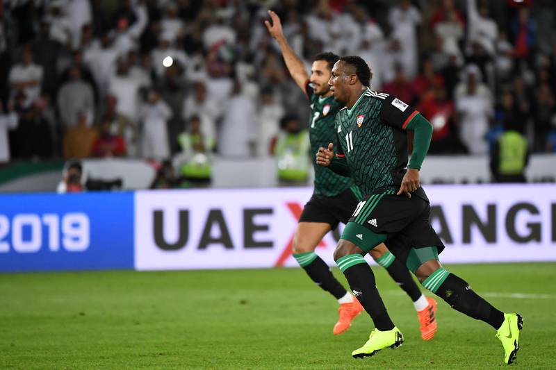 epa07307195 Players of UAE celebrate the 3-2 goal during the 2019 AFC Asian Cup round of 16 match between UAE and Kyrgyzstan in Abu Dhabi, United Arab Emirates, 21 January 2019.  EPA/MAHMOUD KHALED