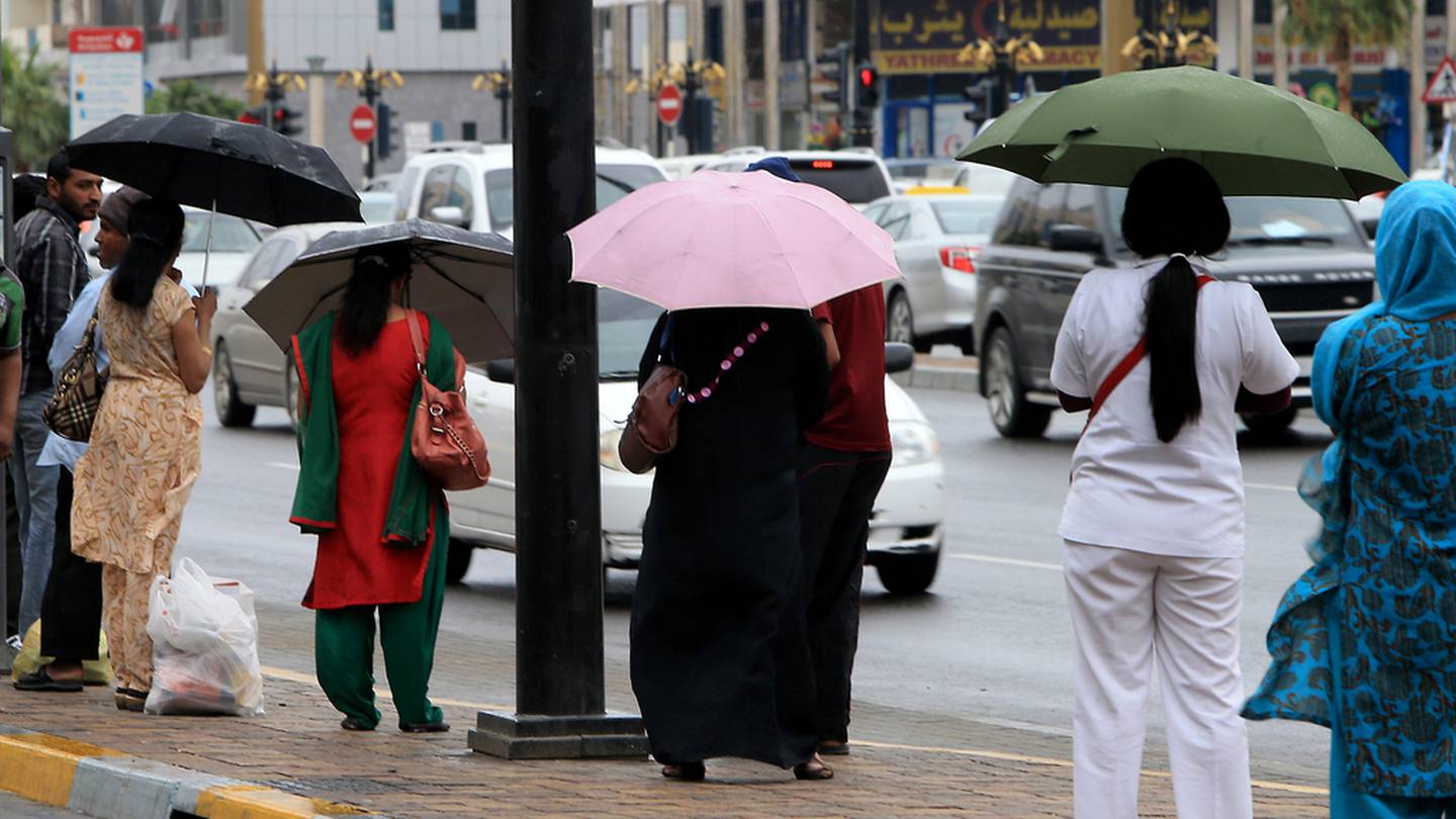 uae-weather-heavy-rain-in-sharjah-with-more-dust-storms-forecast