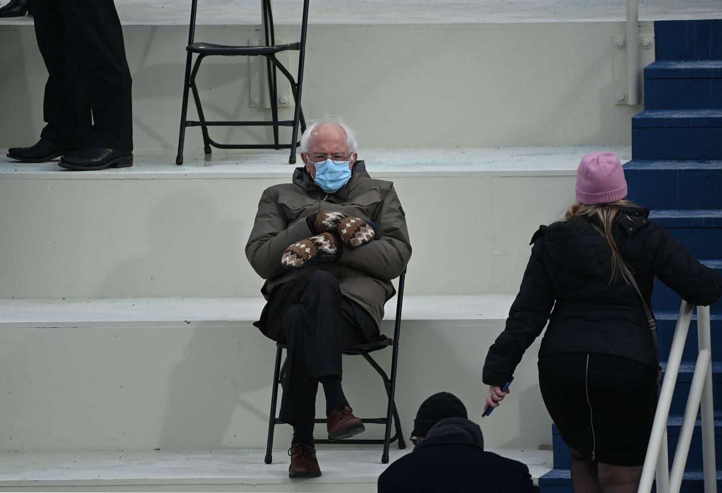 Former presidential candidate Sen. Bernie Sanders (D-Vermont) sits on the podium on Capitol Hill before Joe Biden is sworn in as the 46th president of the United States at the U.S. Capitol on January 20, 2021 in Washington, DC.  / AFP / Brendan SMIALOWSKI