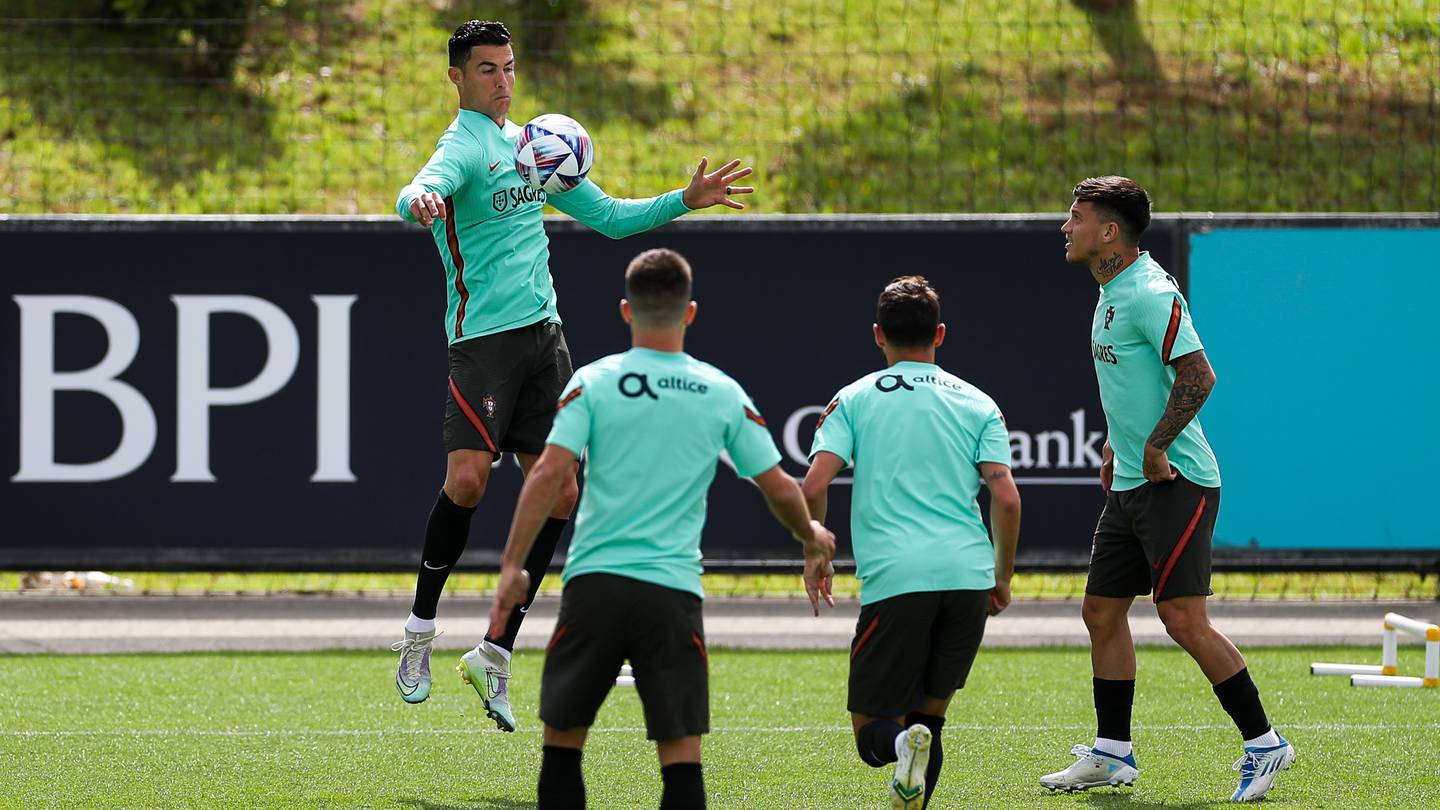 Cristiano Ronaldo treinou Portugal antes de regressar a Espanha