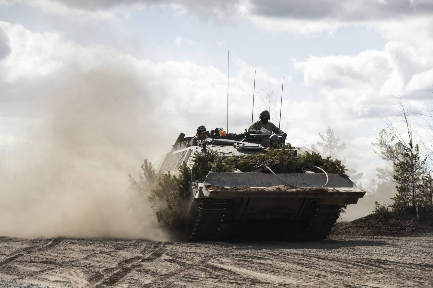 Britain could send Challenger 2 main battle tanks to Ukraine this year. Bloomberg 