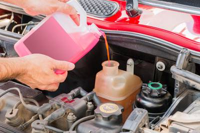 GD036X car coolant service in engine