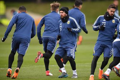 Argentina's forward Lionel Messi (C) participates in a team training session at the City Academy training complex in Manchester, north west England on March 21, 2018 ahead of their March 23 international friendly football match against Italy at the Ethiad Stadium. / AFP PHOTO / Oli SCARFF