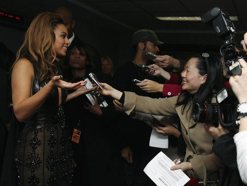 Beyonce speaks with reporters at the premiere of 'Cadillac Records' in New York December 1, 2008. Reuters