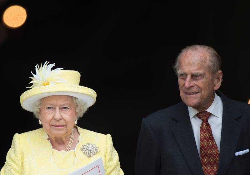 epa08928542 (FILE) - Britain's Queen Elizabeth II (L) and Prince Philip, The Duke of Edinburg, leave St. Paul's Cathedral in London, Britain, 10 June 2016 (reissued 09 January 2021). According to Buckingham palace, the royal couple have received vaccinations against COVID-19.  EPA/FACUNDO ARRIZABALAGA *** Local Caption *** 53893774