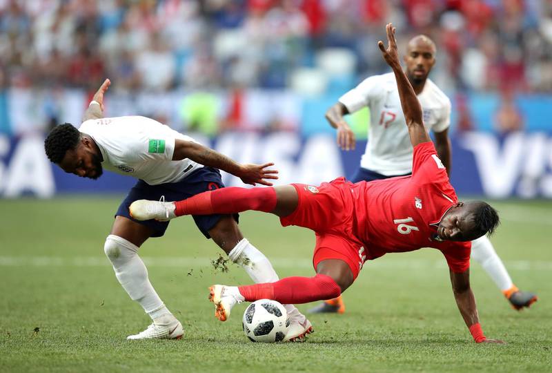 NIZHNY NOVGOROD, RUSSIA - JUNE 24:  Abdiel Arroyo of Panama is tackled by Danny Rose of England  during the 2018 FIFA World Cup Russia group G match between England and Panama at Nizhny Novgorod Stadium on June 24, 2018 in Nizhny Novgorod, Russia.  (Photo by Clive Mason/Getty Images)