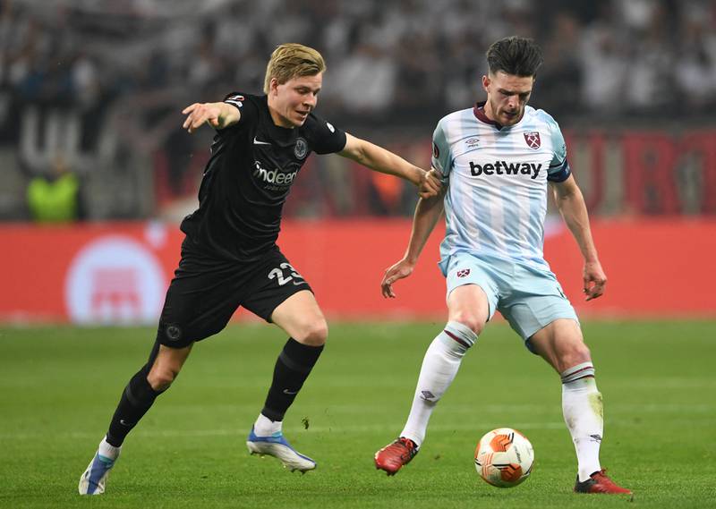Jens Petter Hauge 7 - A livewire who never stops running, the young Norwegian must be a nightmare to play against, especially when you’re a man down. Direct and physical, the cause of Cresswell’s red card when he ran beyond the West Ham defence. AFP