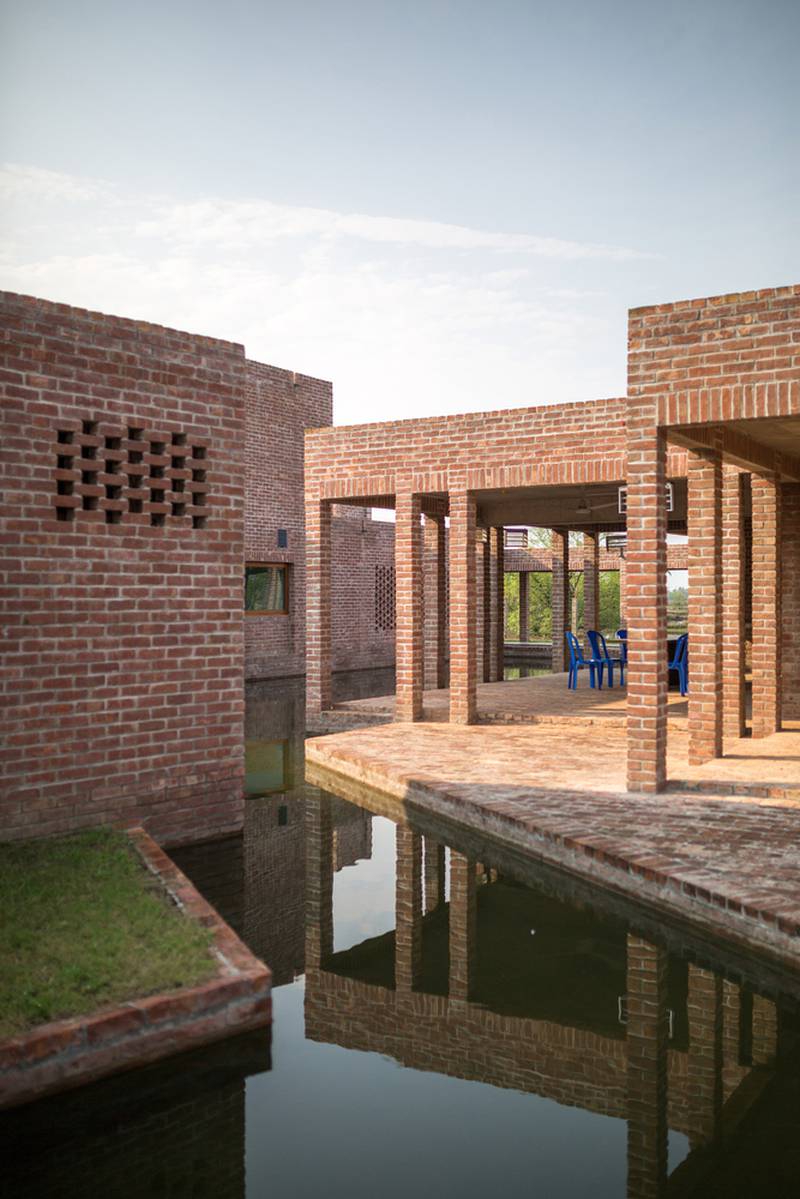 It is arranged around a series of intimate courtyards, which bring in light and natural ventilation. Photo: Asif Salman / Kashef Chowdhury/Urbana