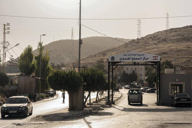 Last lebanese checkpoint before the syrian border. Behind, some Syrians have been stuck for weeks now, in the very middle of a no man's land. September 25th 2020 Thibault Lefébure for The National