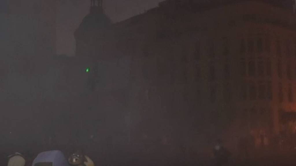 A night of anger and protests in Beirut