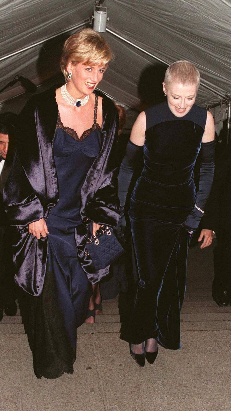 NEW YORK - DECEMBER 9:  The Princess of Wales with her good friend Liz Tilberis arrive at the Metropolitan Museum of Art in New York for the Costume Institute Ball on December 9, 1996 in New York, USA.  (Photo by Anwar Hussein/WireImage)   *** Local Caption ***