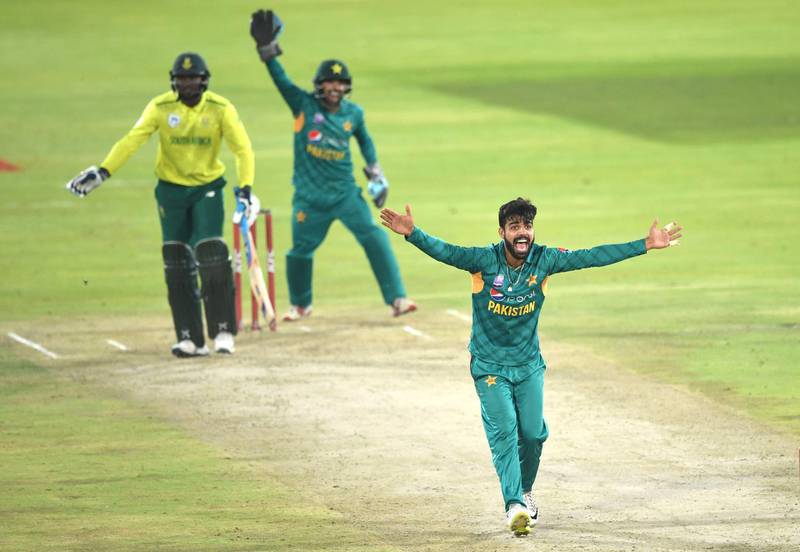 CENTURION, SOUTH AFRICA - FEBRUARY 06: Shadab Khan of Pakistan celebrates the wicket of Andile Phehlukwayo of South Africa during the 3rd KFC T20 International match between South Africa and Pakistan at SuperSport Park on February 06, 2019 in Centurion, South Africa. (Photo by Lee Warren/Gallo Images/Getty Images)