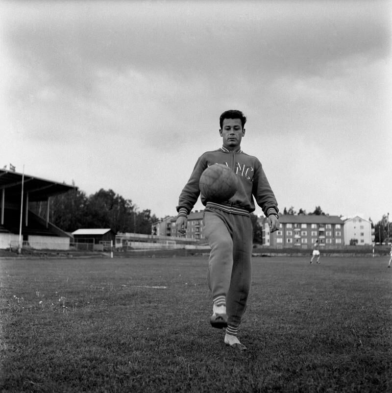 France striker Just Fontaine juggles the ball during training at the 1958 World Cup in Sweden.  Getty 
