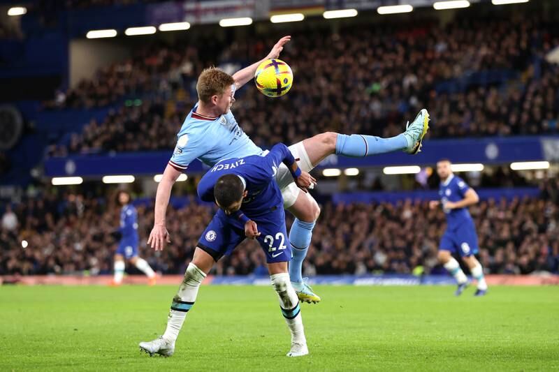 Hakim Ziyech of Chelsea battles with Kevin De Bruyne of Manchester City. Getty