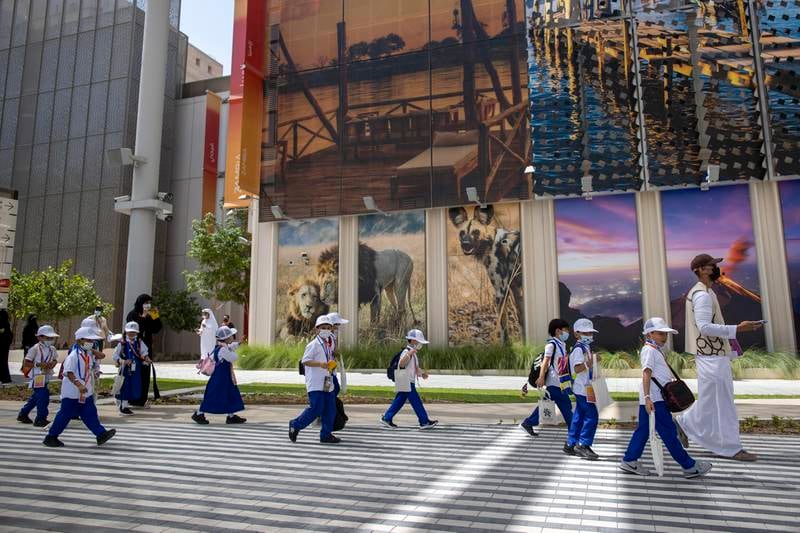 Schoolchildren make their way to another pavilion. Photo: Expo 2020 Dubai