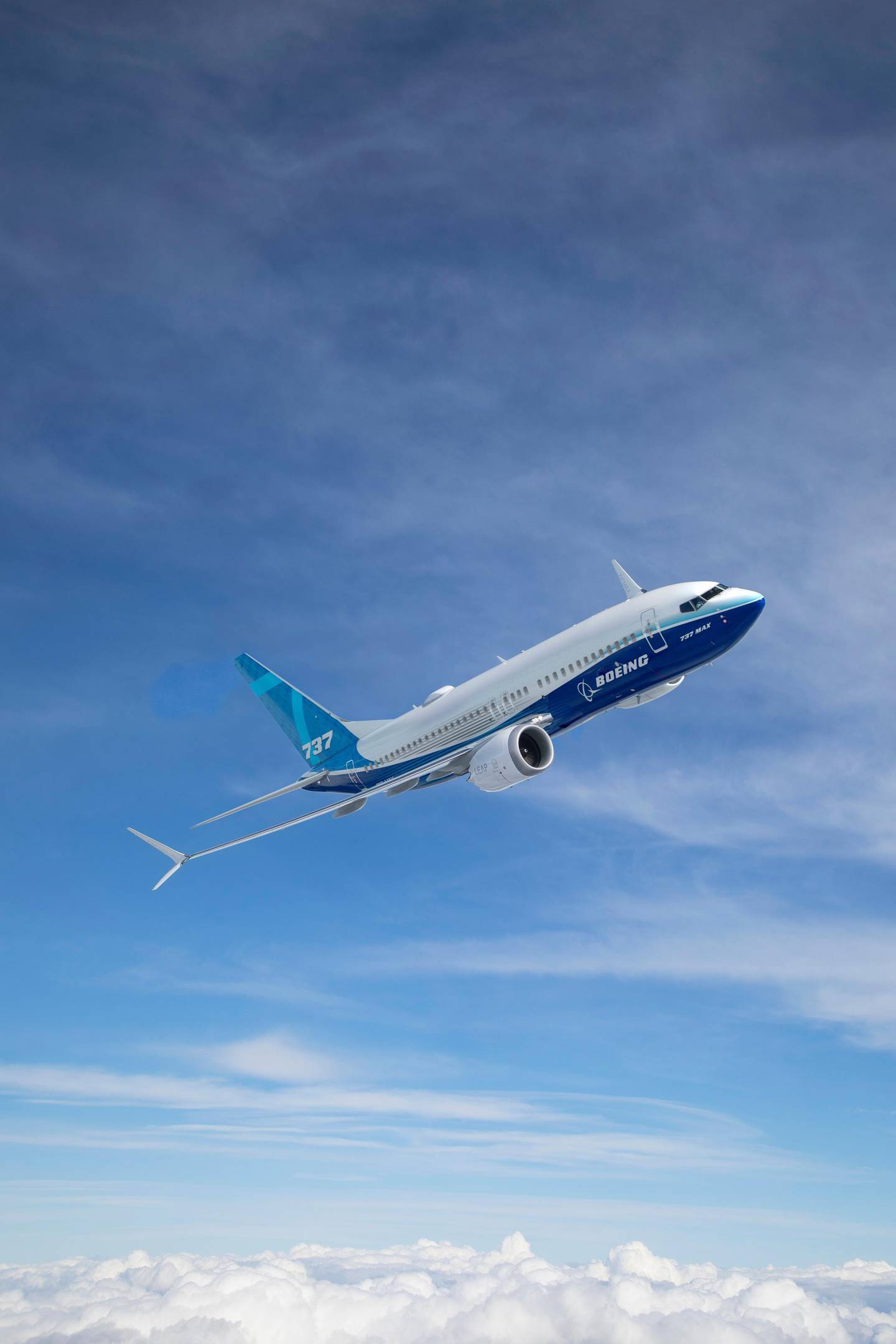 Boeing 737 MAX 7 First Flight Air To Air
