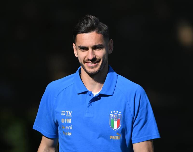 Alex Meret during Italy's training session. Getty