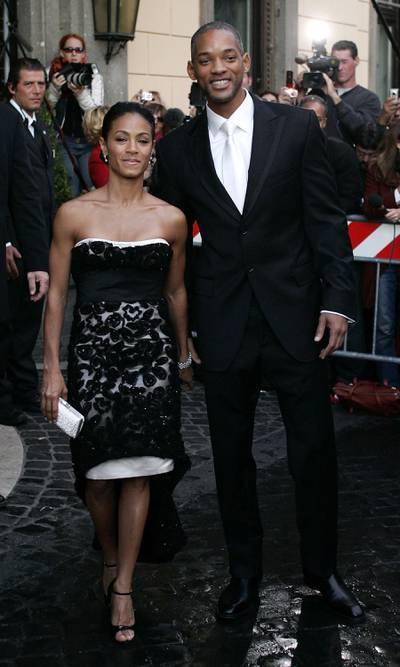 ROME - NOVEMBER 18:  Actors Will Smith and wife Jada Pinkett Smith leave the Hassler Hotel prior to the wedding of actors Katie Holmes and Tom Cruise at Castello Odescalchi on November 18, 2006 in Rome, Italy.  (Photo Salvatore Laporta/Getty Images)