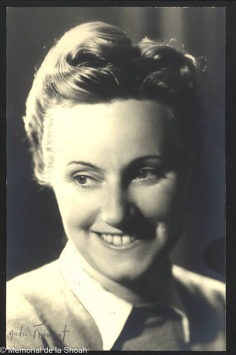 Odette Abadi pictured in 1947 or 1948. Memorial de la Shoah / Collection Odette Abadi.