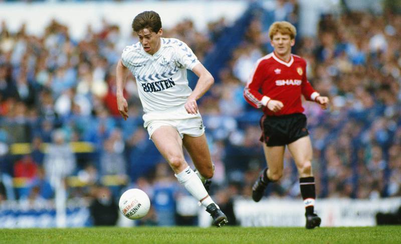 LONDON, UNITED KINGDOM - MAY 04:  Tottenham Hotspur winger Chris Waddle in action as Gordon Strachan looks on during the League Division One match between Tottenham Hotspur and Manchester United at White Hart Lane on May 5, 1987 in London, England.  (Photo by Allsport/Getty Images)