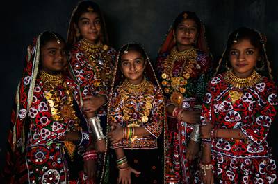 Girls from the Ahir tribe of Gujrat. Courtesy Aman Chotani