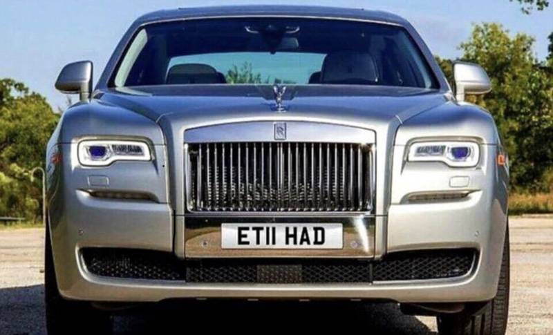 The ET11 HAD plate has been put up for sale by an unnamed UK owner. Photo: Superluxe