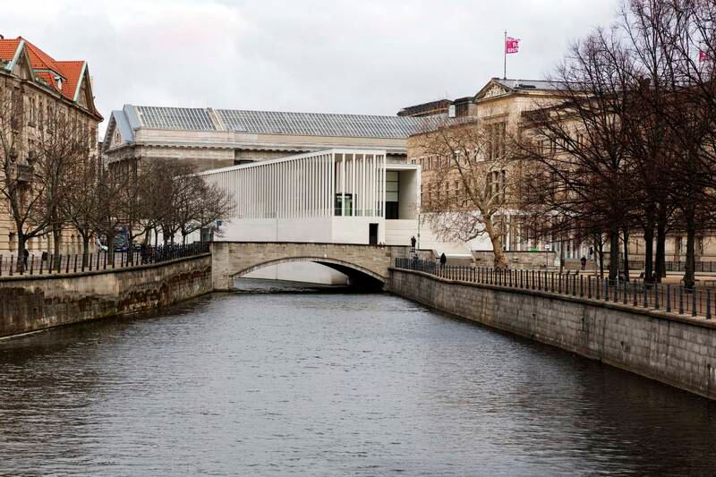 The James-Simon-Galerie acts as a gate to Museum Island in the German capital. Photo: Ute Zscharnt / David Chipperfield Architects