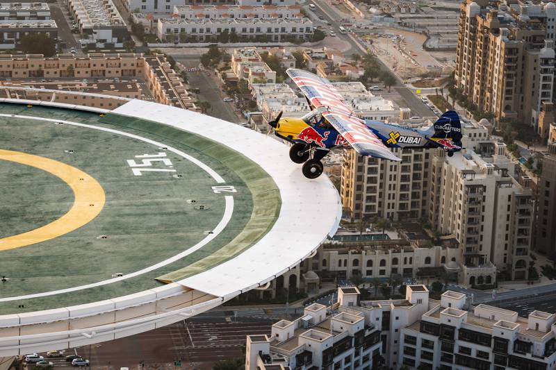 Polish pilot Luke Czepiela has performed a 'world-first' stunt with his landing on Burj Al Arab's helipad. Photo: Dubai Media Office