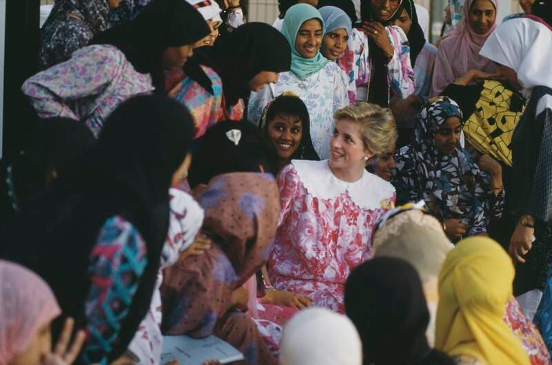 Diana, Princess of Wales, visits Sultan Qaboos University in Muscat in November 1986. 