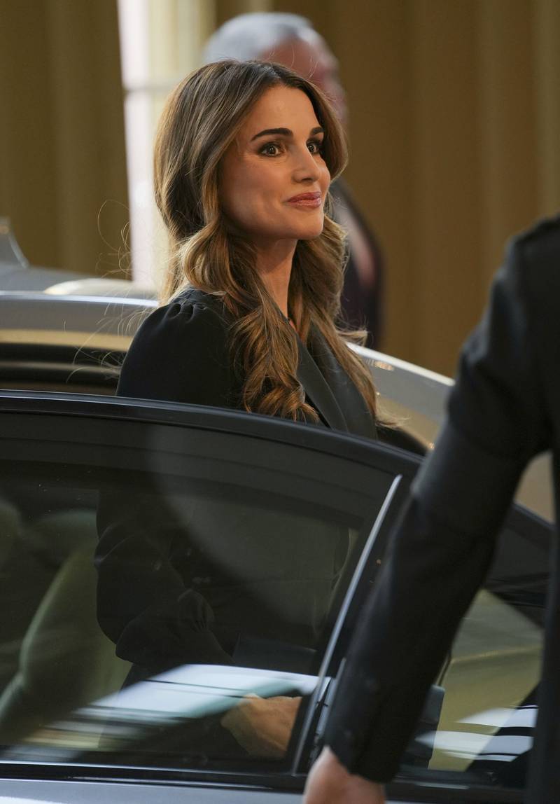 Queen Rania of Jordan arrives at Buckingham Palace with King Abdullah II (not shown). AP
