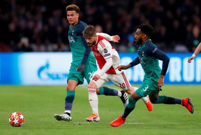 Lasse Schone: 5/10. Unable to exert the same influence as he did in the first leg with his short passes from the base of midfield. Substituted after Moura made it 2-2. Reuters